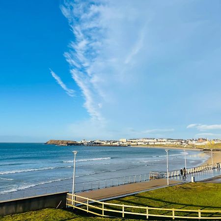 Luxurious Beach Front Apartment In Portrush Eksteriør bilde