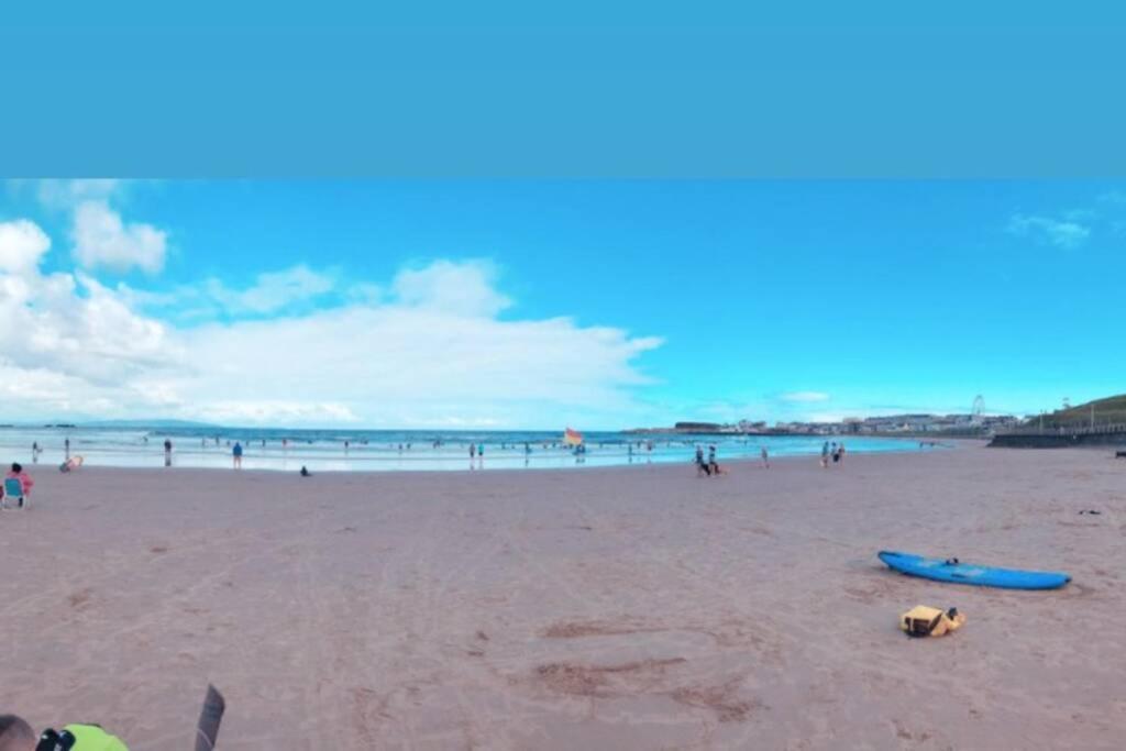 Luxurious Beach Front Apartment In Portrush Eksteriør bilde