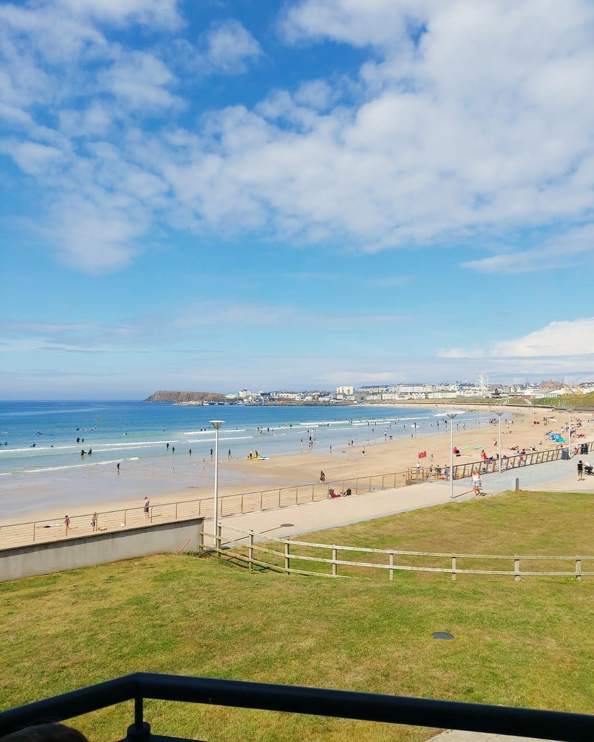 Luxurious Beach Front Apartment In Portrush Eksteriør bilde